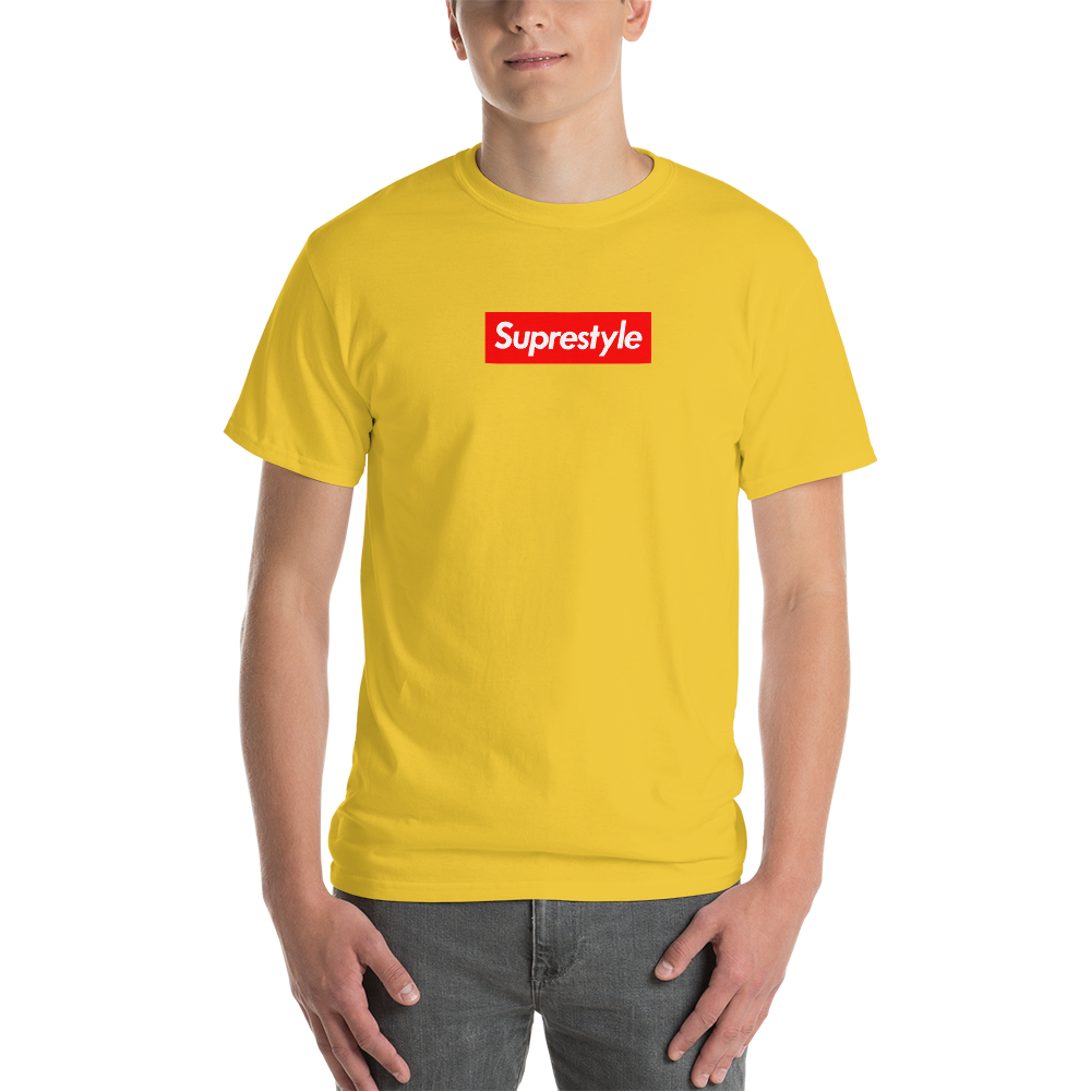 Jongens gele t-shirt PNG-Afbeelding