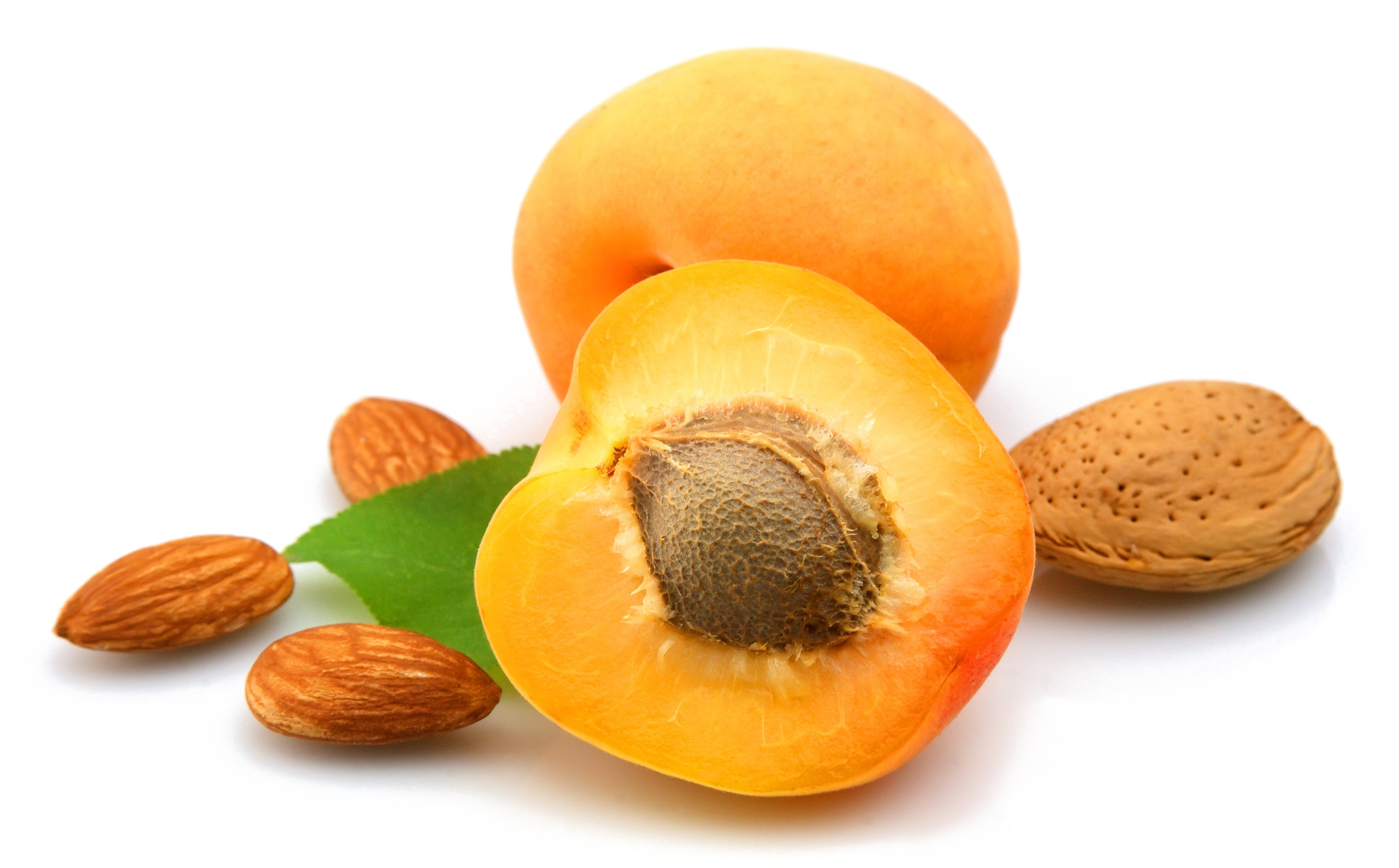 Apricot Open PNG Photo