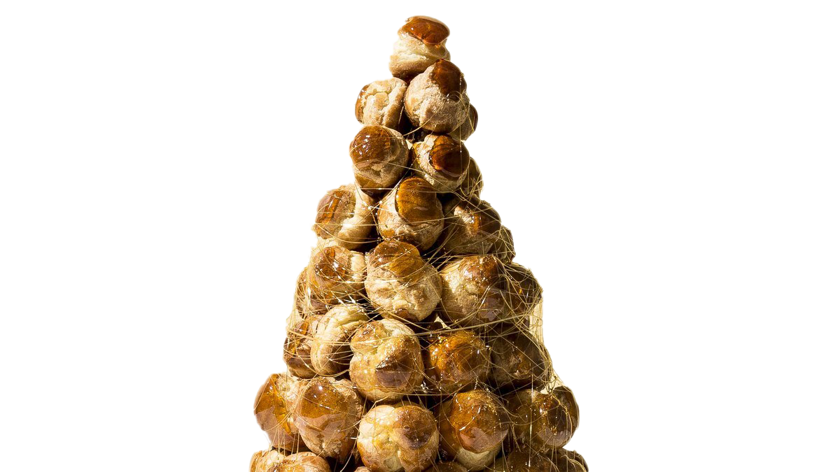 Croquembouche PNG Image